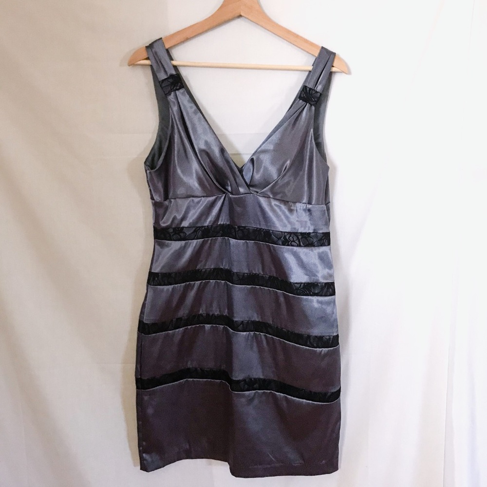 bisou bisou // gray satin bandage dress